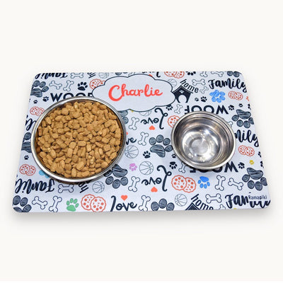 Tappetino sottociotole Woof antiscivolo per cani - accessorio artigianale