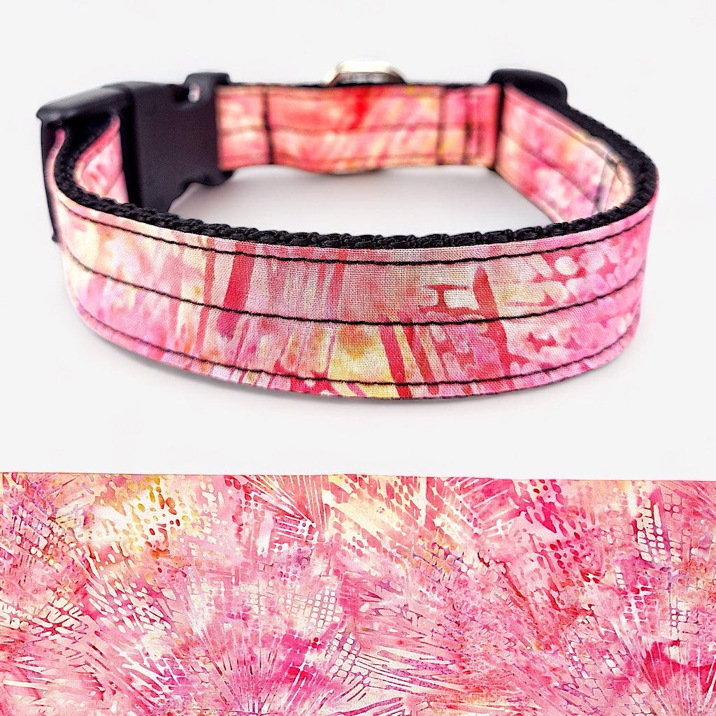 collare per cani in tessuto batik rosa